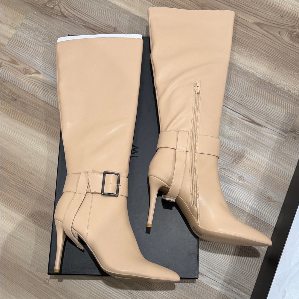 Aminah   Tan Knee-High Boots size 10M New with box